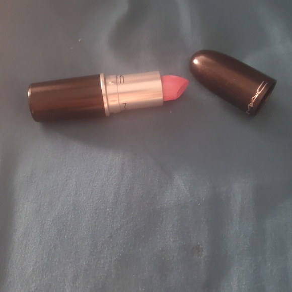 Welcome to Chicklassique!! - Picture 5 of 16